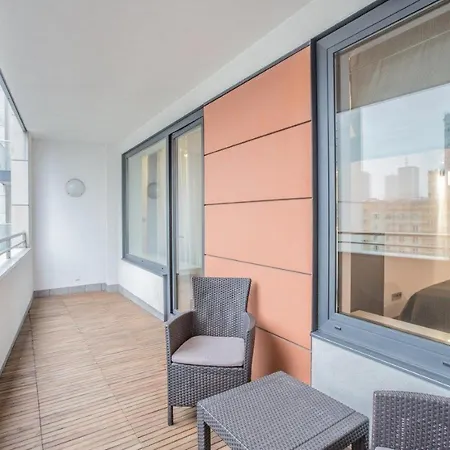 Inqse Centre 4* Varšava