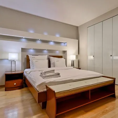 Inqse Centre Aparthotel